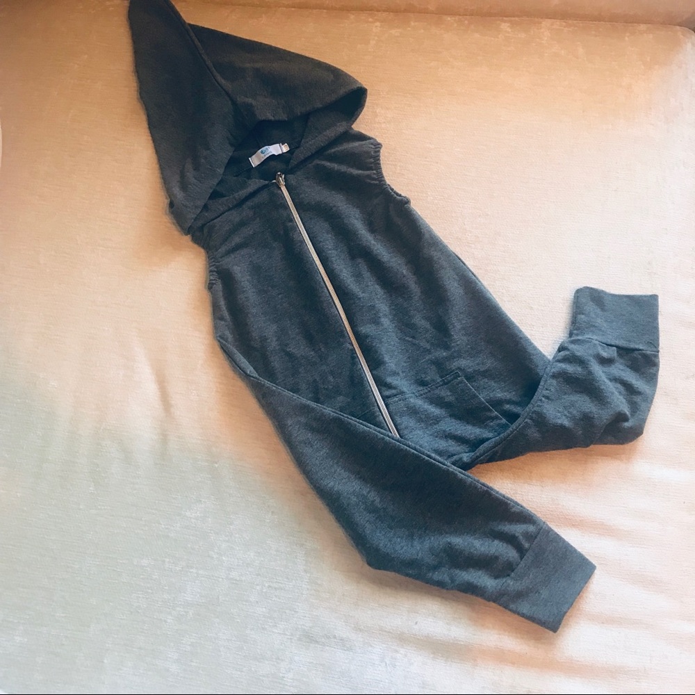 🆕 3T-4T Jumpsuit Romper